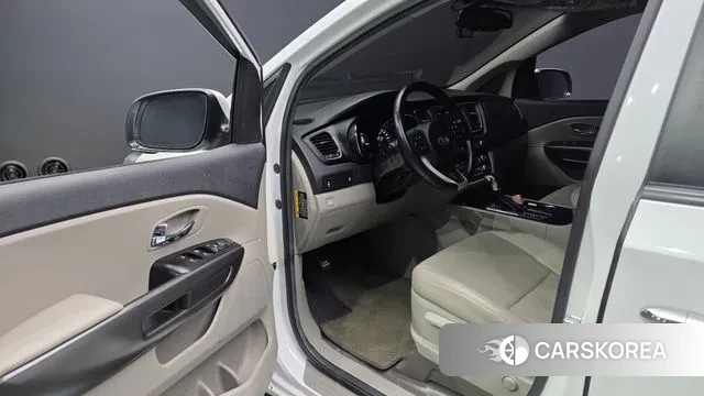 Kia The New Carnival id 3672651 из Кореи 20