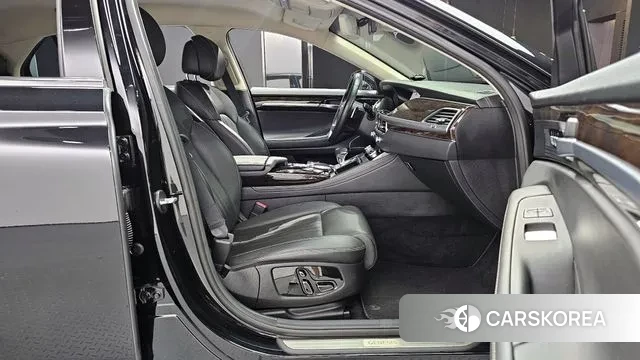 Genesis G90 id 3095456 из Кореи 20