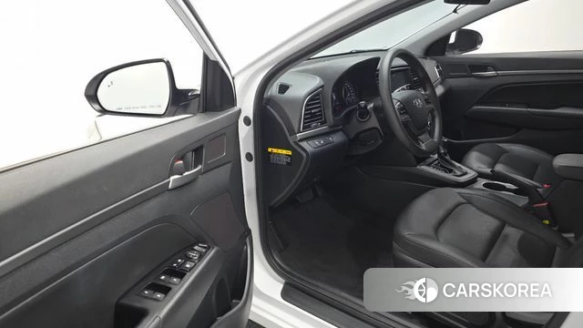 Hyundai Avante AD id 4471600 из Кореи 20
