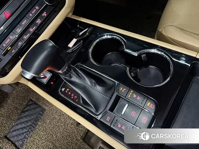 Kia The New Carnival id 2986448 из Кореи 19