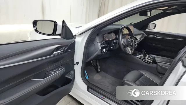 BMW 6 Series GT (G32) id 3348398 из Кореи 20