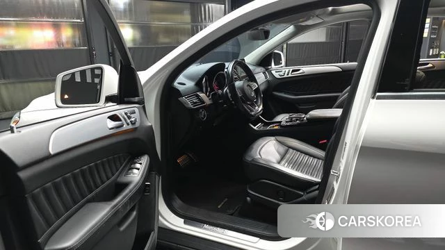 Mercedes-Benz GLE - Class W166 id 4563439 из Кореи 20