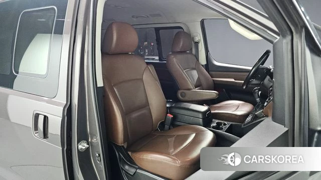 Hyundai The New Grand Starex id 4203590 из Кореи 20