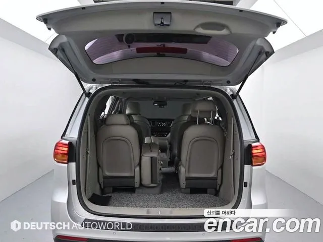 Kia The New Carnival id 2674277 из Кореи 19