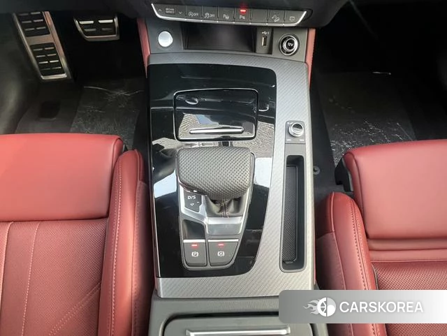 Audi Q5L id 4300421 из Китая 20