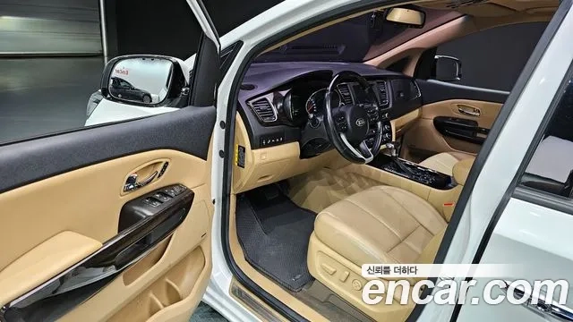 Kia The New Carnival id 2860625 из Кореи 20