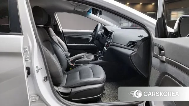 Hyundai The New Avante AD id 3789395 из Кореи 20