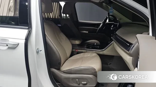 Kia Carnival 4th generation id 3771156 из Кореи 20