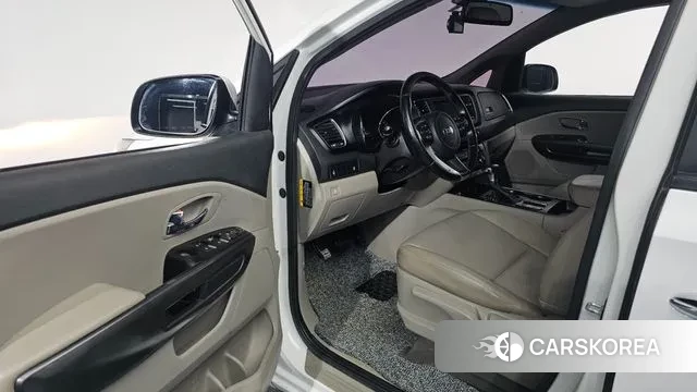 Kia The New Carnival id 3687560 из Кореи 20