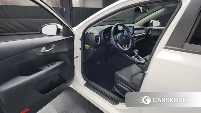 Kia Come New K3 id 3630923 из Кореи 20