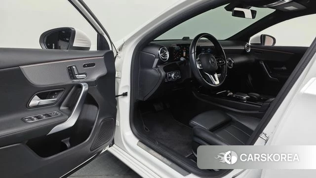 Mercedes-Benz A-Class W177 id 3839952 из Кореи 20