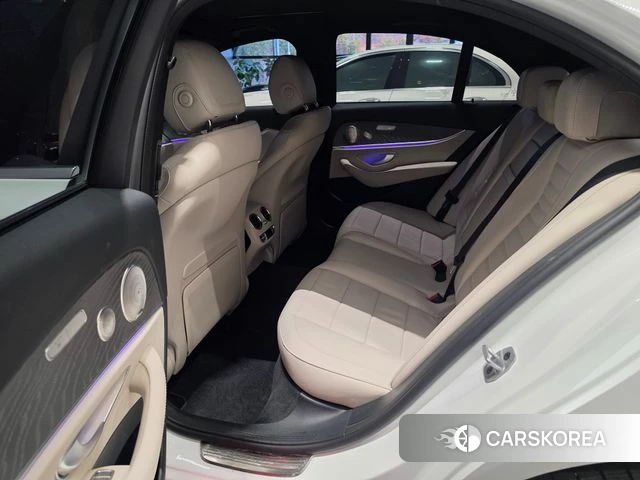 Mercedes-Benz E-Class W213 id 3826579 из Кореи 20