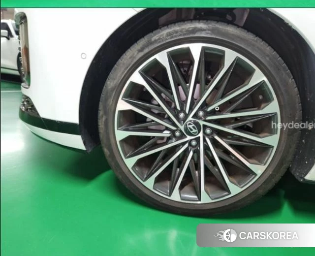 Hyundai Grandeur Hybrid (GN7) id 4935228 из Кореи 18