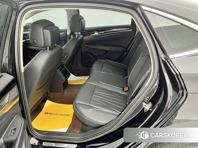 Volkswagen Passat id 4275897 из Китая 28