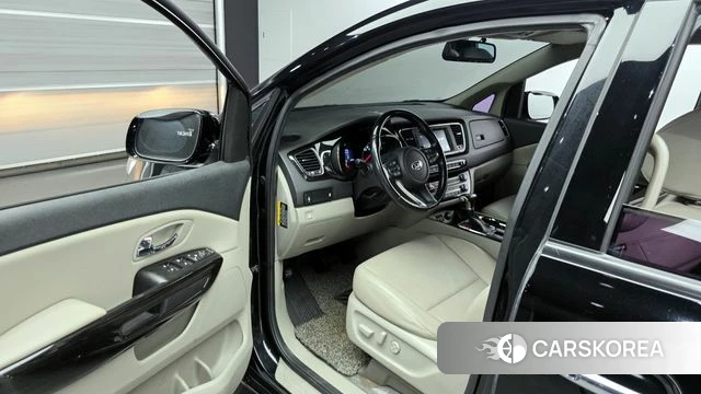 Kia The New Carnival id 3873336 из Кореи 20