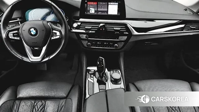 BMW 5 Series (G30) id 3631470 из Кореи 20