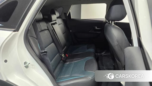 Kia Niro EV id 4501540 из Кореи 33