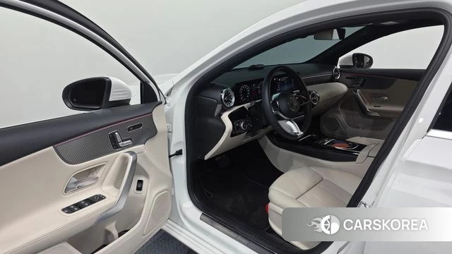 Mercedes-Benz A-Class W177 id 3939986 из Кореи 20