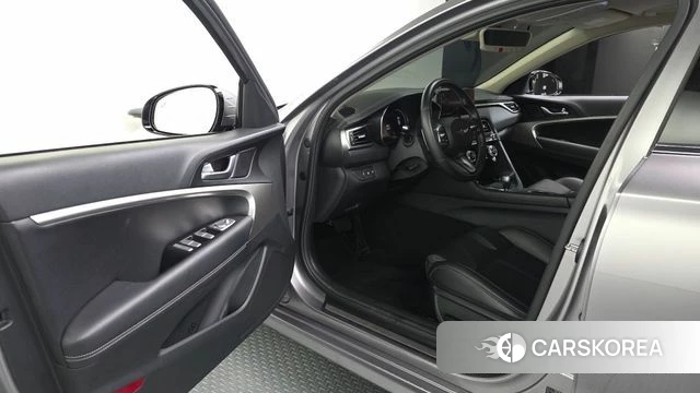 Genesis The New G70 Shooting Brake id 4355148 из Кореи 32