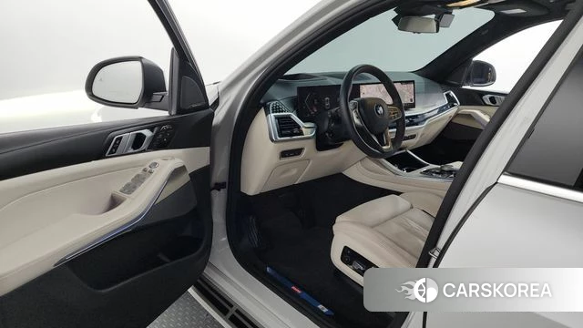 BMW X7 (G07) id 4533037 из Кореи 35