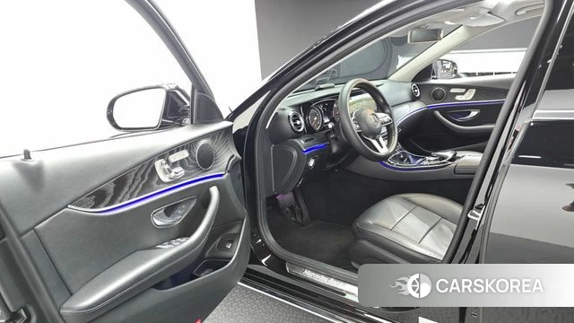 Mercedes-Benz E-Class W213 id 4647600 из Кореи 20