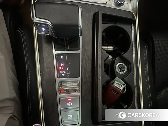 Audi A7 (4K) id 3033665 из Кореи 13