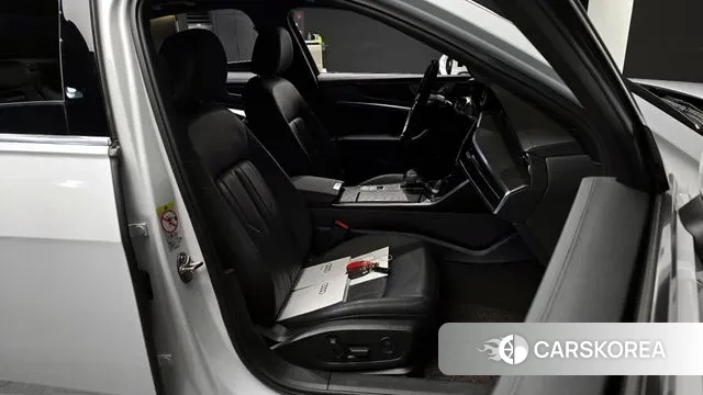 Audi A6 (C8) id 3008537 из Кореи 20