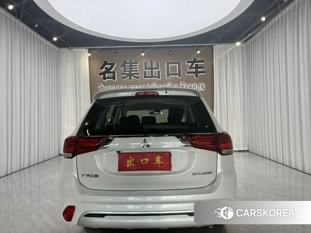 Mitsubishi  Outlander id 4199067 из Китая 17