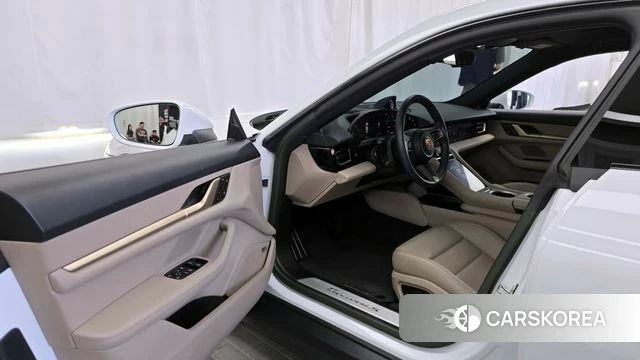 Porsche Taycan id 4316276 из Кореи 32