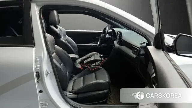 Hyundai Veloster (JS) id 2960931 из Кореи 20