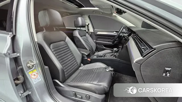 Volkswagen Passat GT (B8) id 3518588 из Кореи 20