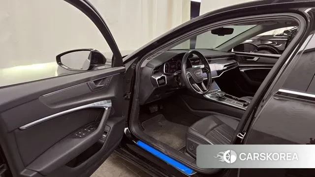 Audi A6 (C8) id 3631424 из Кореи 20