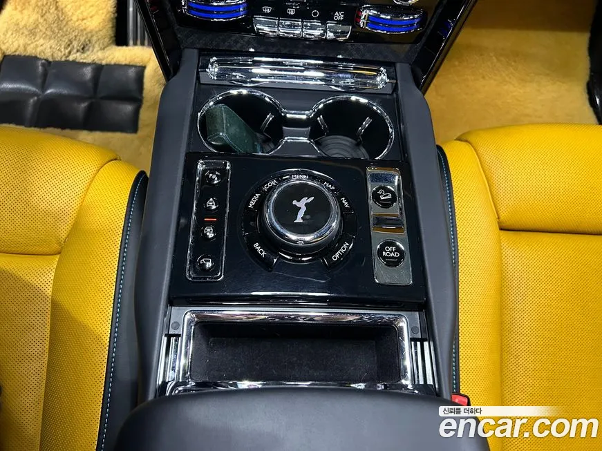 Rolls-Royce Cullinan id 2185609 из Кореи 20