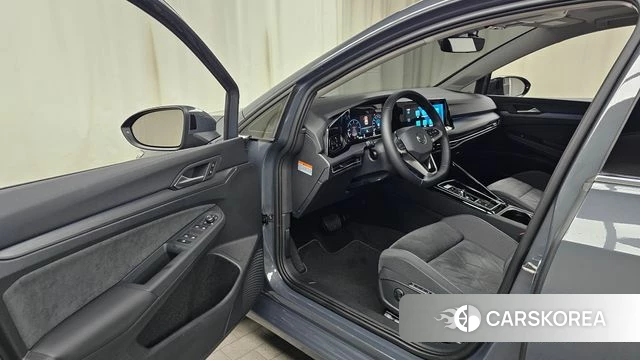 Volkswagen Golf 8th Generation id 3896736 из Кореи 20