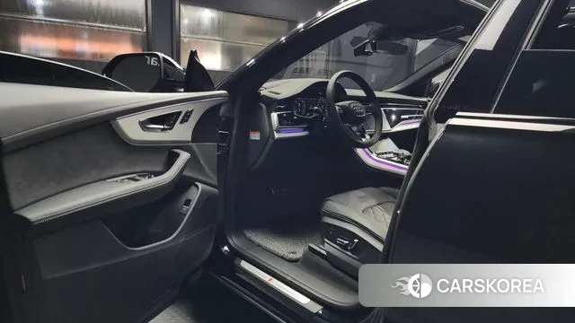 Audi Q8 (4M) id 3609980 из Кореи 20