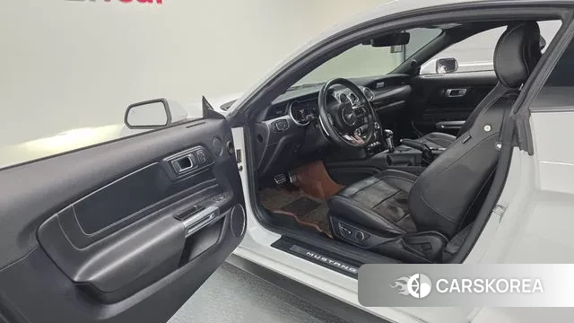 Ford Mustang id 3386285 из Кореи 20