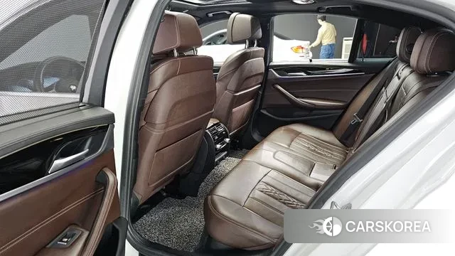 BMW 5 Series (G30) id 3336361 из Кореи 20