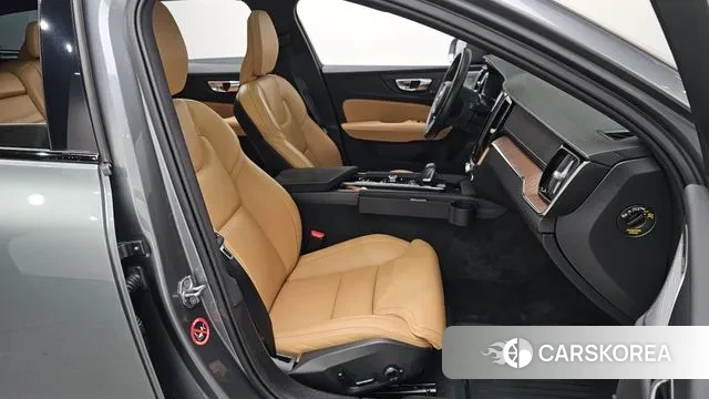 Volvo V60 Cross-Country 2nd Generation id 3691448 из Кореи 20