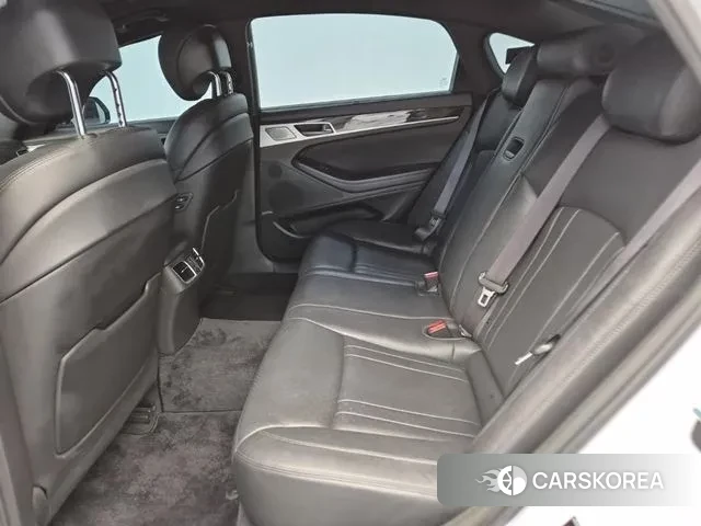 Genesis G80 id 3757099 из Кореи 19