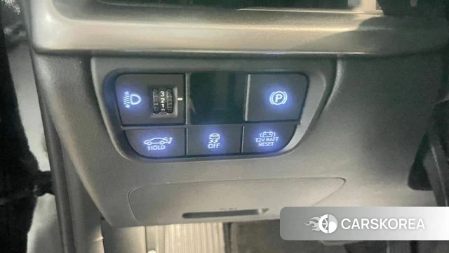 Hyundai Grandeur Hybrid (GN7) id 4893217 из Кореи 15