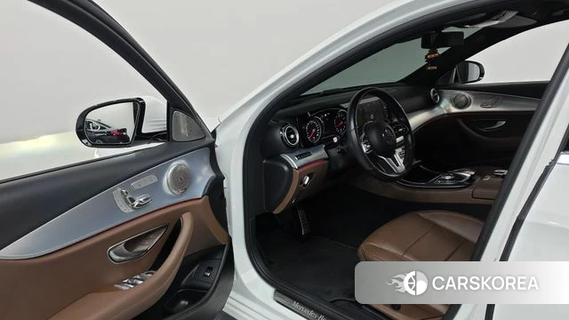 Mercedes-Benz E-Class W213 id 4785287 из Кореи 33