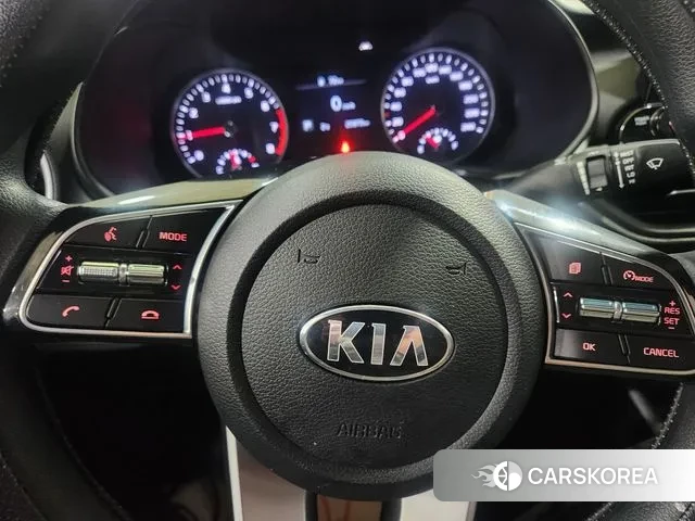 Kia Come New K3 id 3573828 из Кореи 16