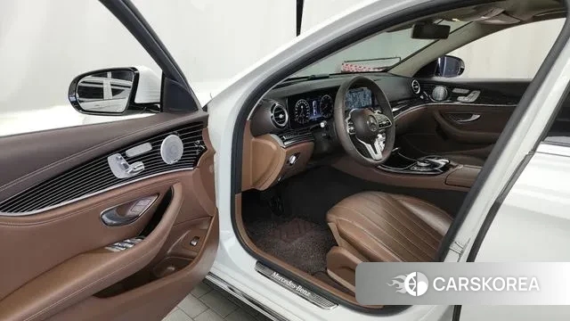 Mercedes-Benz E-Class W213 id 3329788 из Кореи 20