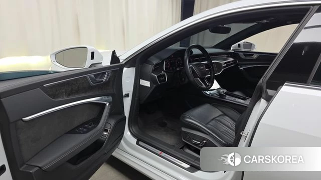 Audi A7 (4K) id 4518884 из Кореи 37