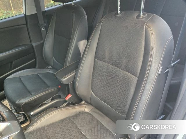 Kia Stonic id 4748330 из Кореи 20