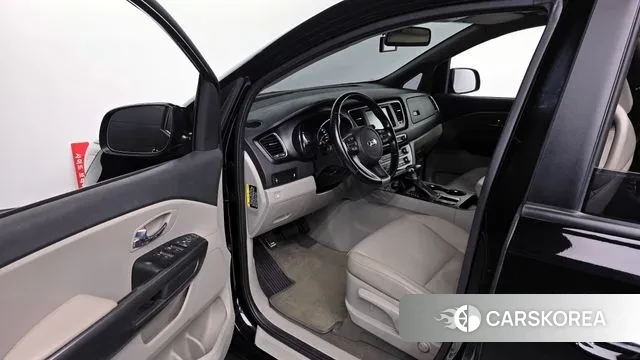 Kia The New Carnival id 3344695 из Кореи 20