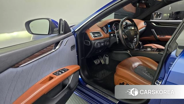 Maserati Ghibli id 4345634 из Кореи 20