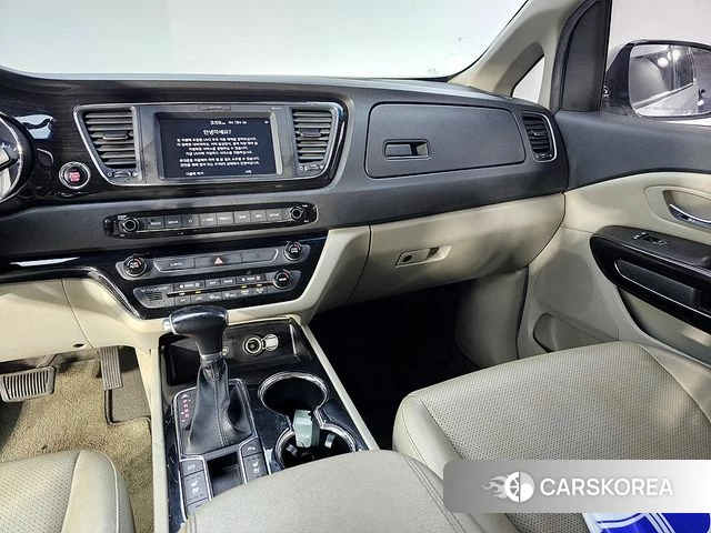 Kia The New Carnival id 4180706 из Кореи 20