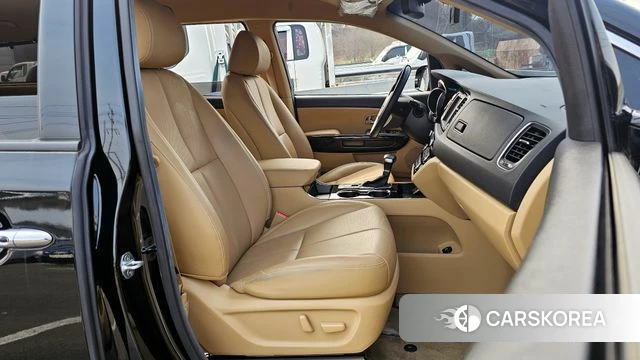 Kia The New Carnival id 3834906 из Кореи 20