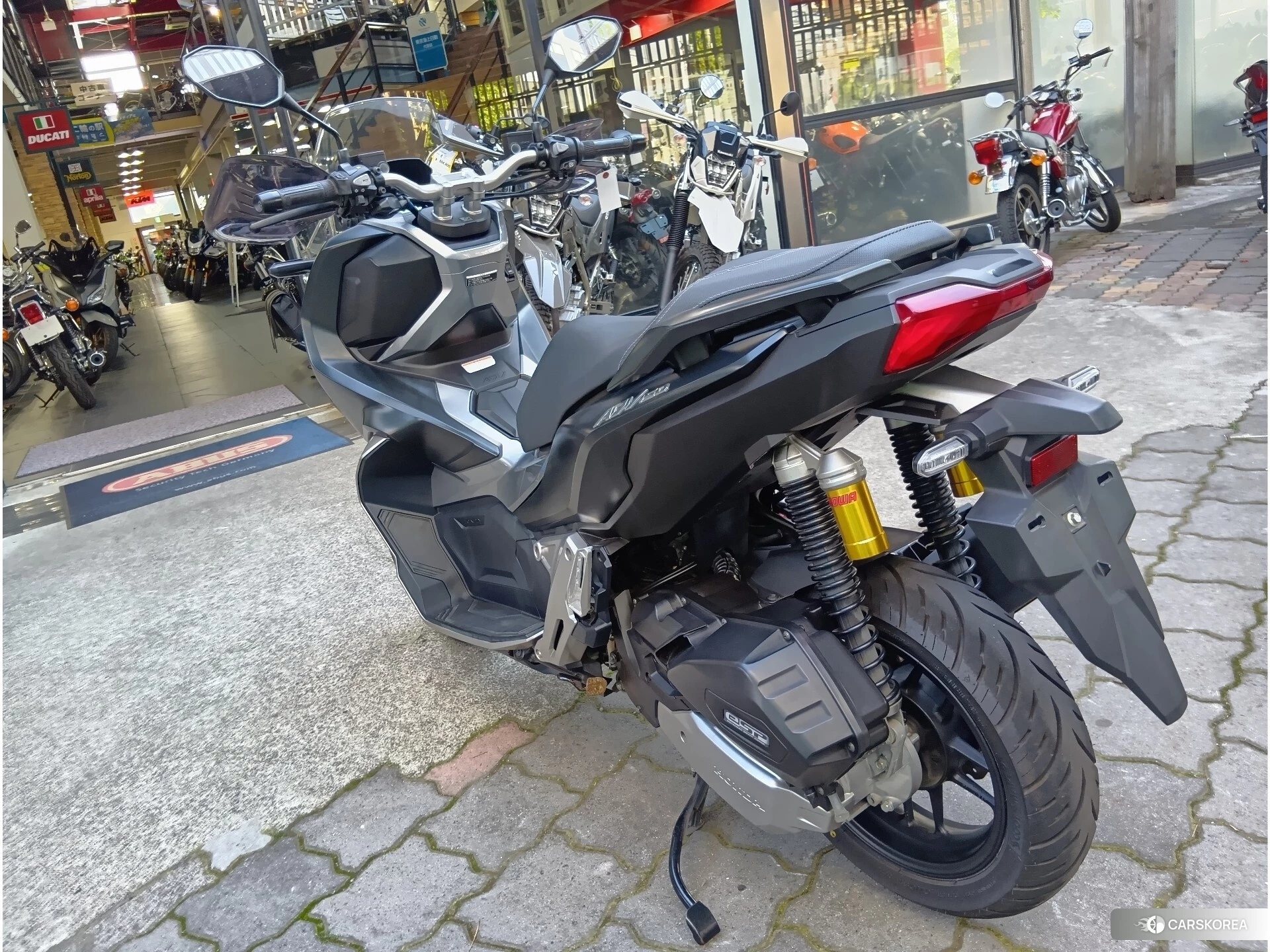 Проданный Honda ADV150 id 4184916 из Японии, фото 13